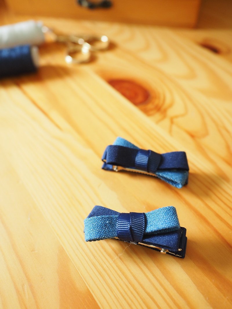 Handmade Blue bow hair accessory (clip/ band/ corsage) - เครื่องประดับผม - ผ้าไหม สีน้ำเงิน
