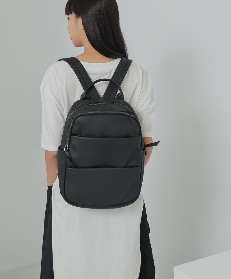 supportrole multilayer pocket design space silhouette backpack black - กระเป๋าเป้สะพายหลัง - หนังแท้ สีดำ