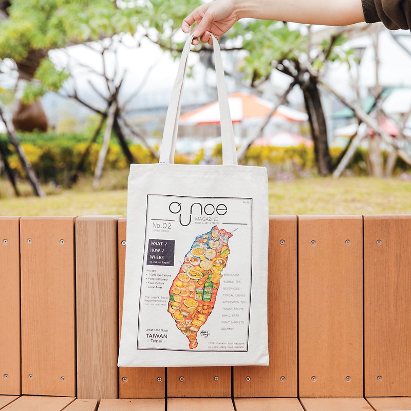Canvas Tote Bag － Taiwan Food & Fruit Map - กระเป๋าแมสเซนเจอร์ - ผ้าฝ้าย/ผ้าลินิน ขาว