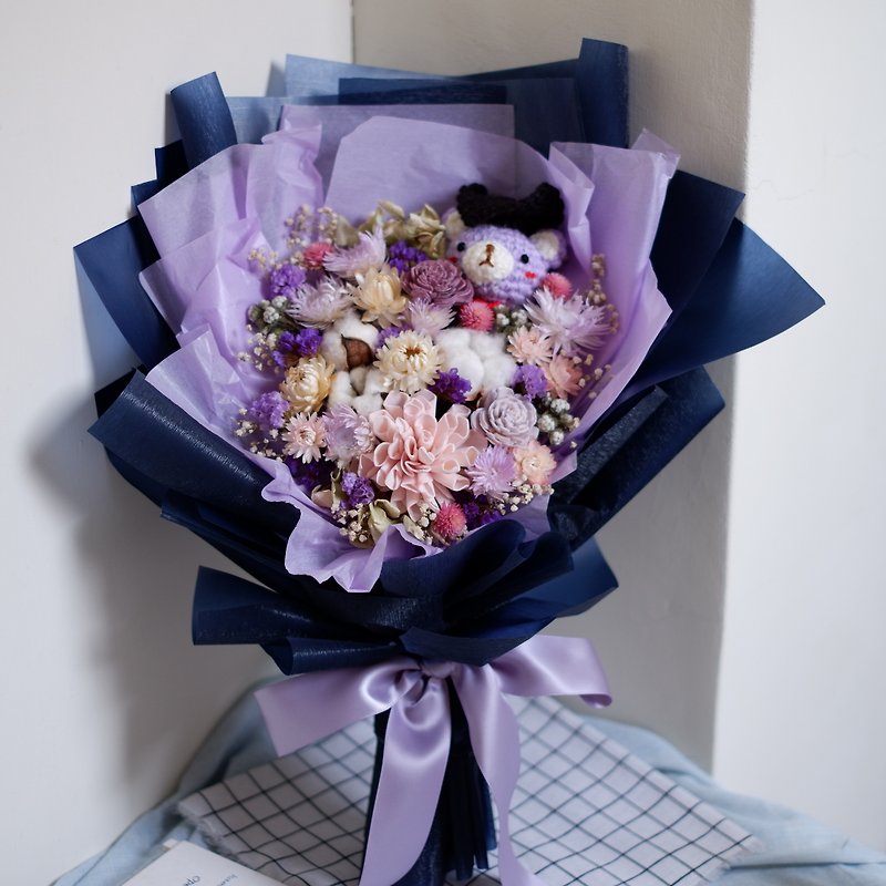 Custom Exclusive Order - Graduation Bear Purple Hand Bouquet Bouquet For dear Mei Wen - ช่อดอกไม้แห้ง - พืช/ดอกไม้ สีม่วง