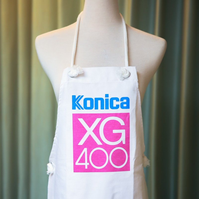桑惠商號 日本昭和 KONICA 柯尼卡 XG400 廣告圍裙 全新庫存 - 其他 - 棉．麻 白色