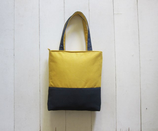 Medium Shopping Bag - Navy