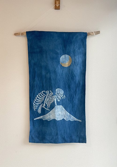 BLUE PHASE 日本製 手染め MOON Mt. Fuji Skull JAPANBLUE Tapestry Aizome 月と富士山と骸骨 藍染タペストリー 三日月怪怪奇奇