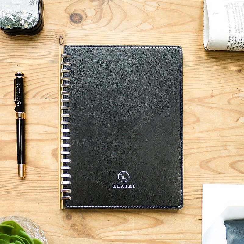 Peaceful。A5 Removable Binder Notebook with Bamboo Slide - Black - สมุดบันทึก/สมุดปฏิทิน - กระดาษ สีดำ