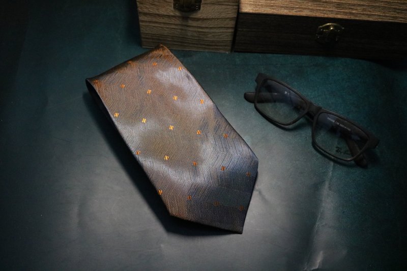 漸變小方塊真絲領帶型男提花商務necktie - 領帶/領帶夾 - 絲．絹 多色