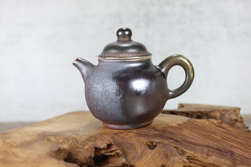 【送禮好物】240ml 天然落灰 柴燒茶壺 鶯歌名家葉敏祥手作 - 茶壺/茶杯/茶具 - 瓷 