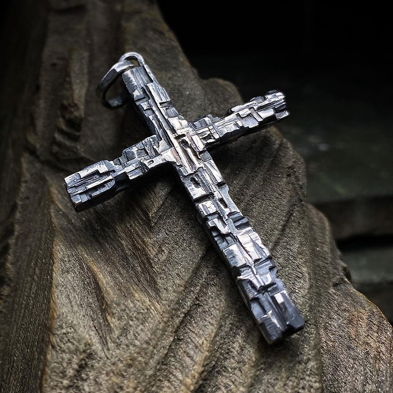 Sterling Silver Jewelry/ Reversible Wearing Cross/ Textured Silver Jewelry - Necklaces - Precious Metals Silver
