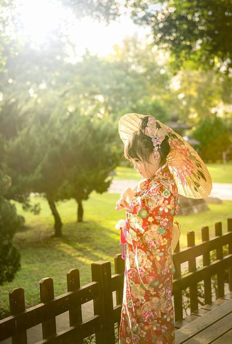 Hand-made kimono adult version of red and white peony - เสื้อแจ็คเก็ต - ผ้าฝ้าย/ผ้าลินิน สีแดง