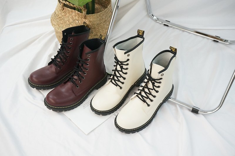 Oversized lace-up Martin boots - Women's Booties - Other Materials 