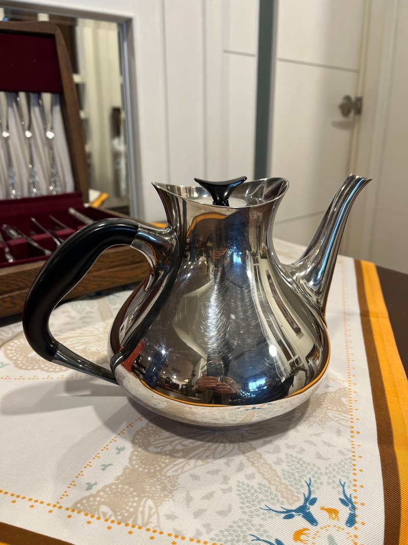 Cohr Demark Danish retro style teapot - Items for Display - Silver Silver