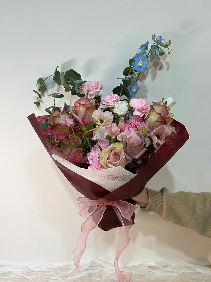 Flower bouquet - Plants & Floral Arrangement - Plants & Flowers 