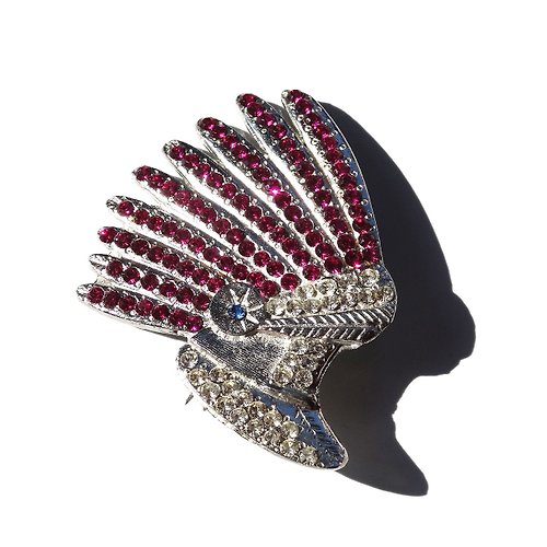 panic-art-market Vintage rhinestone Indian hat motif brooch
