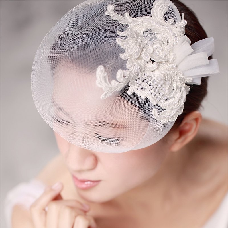 PUREST HOME European retro embroidery pearl yarn decoration hair comb PC16010 | wedding dress. marry. Wedding jewelry preferred | French fashion hand bride headdress. Hair ornaments. Girlfriend wedding gift best choice - Hair Accessories - Other Materials 