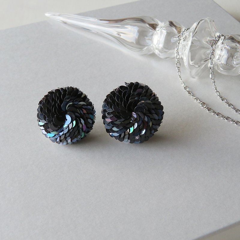 Sequin Clip-On black mix - Earrings & Clip-ons - Other Materials Black