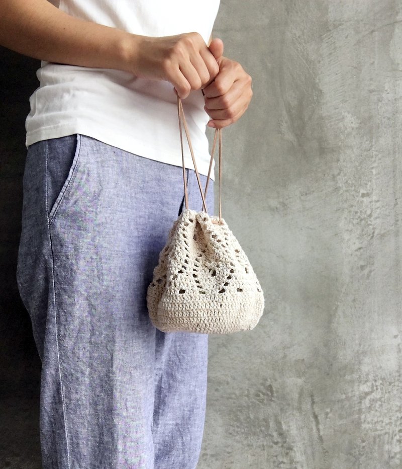 Walking tips dual-use drawstring bag beige - Handbags & Totes - Cotton & Hemp White
