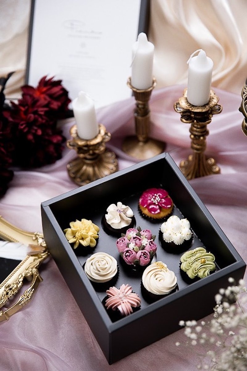 [New Year Gift] Pinkoi Limited/Xinyu 9 pieces of classic mini cupcakes and raw chocolate/24hr express - อื่นๆ - อาหารสด หลากหลายสี