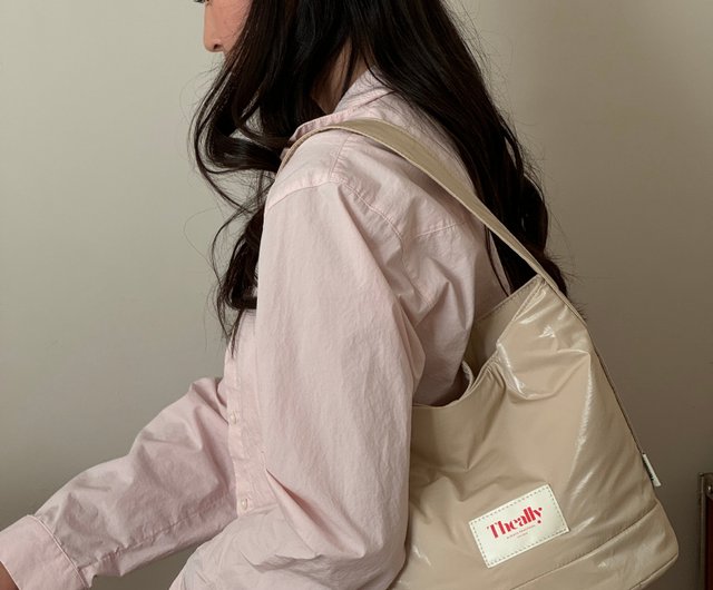☆韓国の人気☆【THE ALLY】☆バッグ☆bold ba.g☆ Korea The Ally | Bold bag 볼드백| Korean style bucket bag