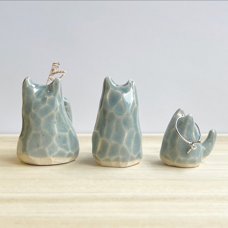 Little Cat Ring Holder - ของวางตกแต่ง - ดินเผา สีเทา