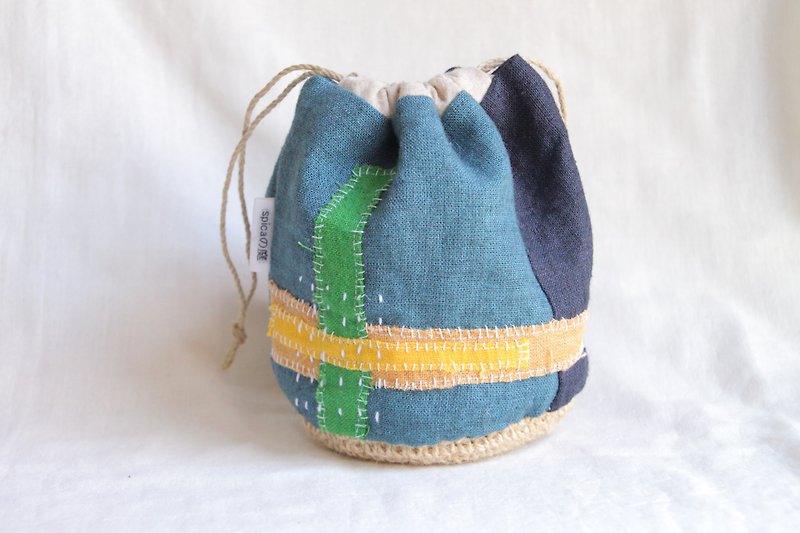Knitting bottom purse sincere - กระเป๋าเครื่องสำอาง - ผ้าฝ้าย/ผ้าลินิน สีน้ำเงิน