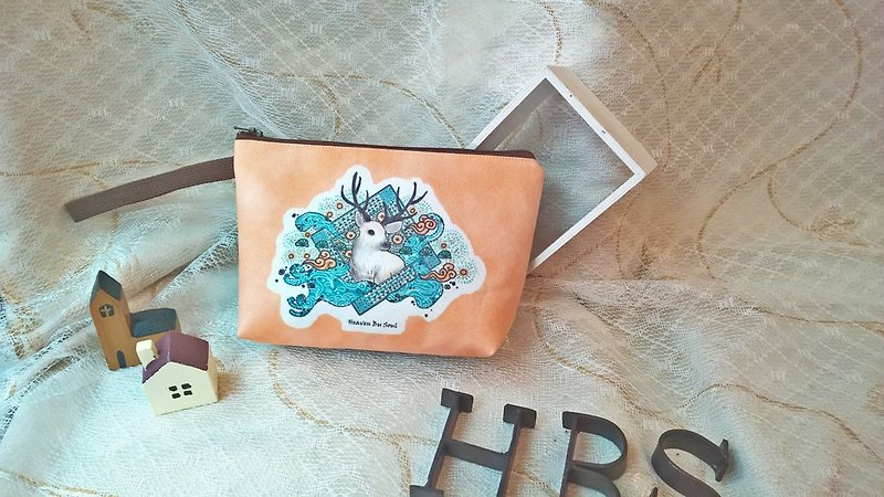 <Animals in the Secret Land>As the Deer Clutch / Pouch - กระเป๋าคลัทช์ - เส้นใยสังเคราะห์ สีส้ม