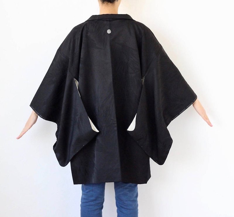 black leaves haori, kimono vintage, haori, Japanese kimono, Japan /2866 - เสื้อแจ็คเก็ต - ผ้าไหม สีดำ