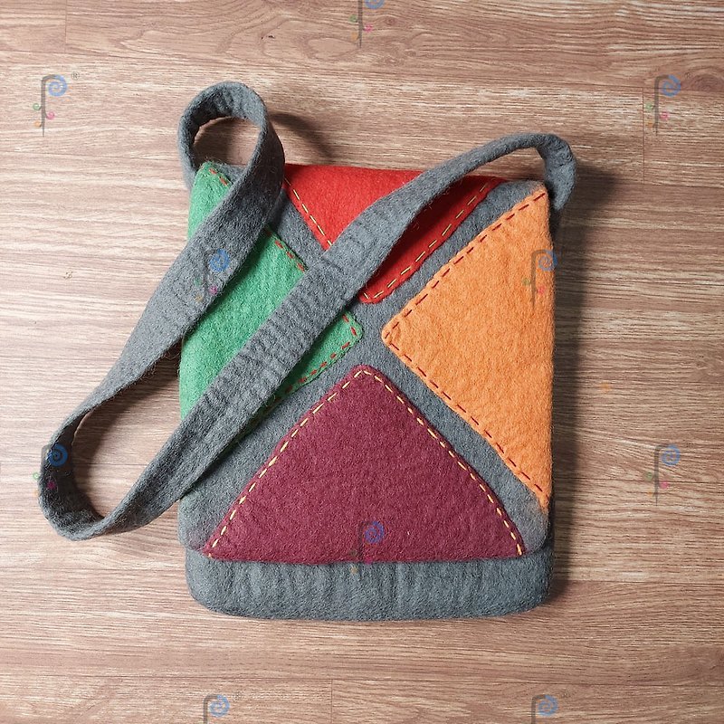 Handmade wool felt bag, 100% wool, color-blocking art bag, lady's messenger bag - 側背包/斜背包 - 羊毛 灰色