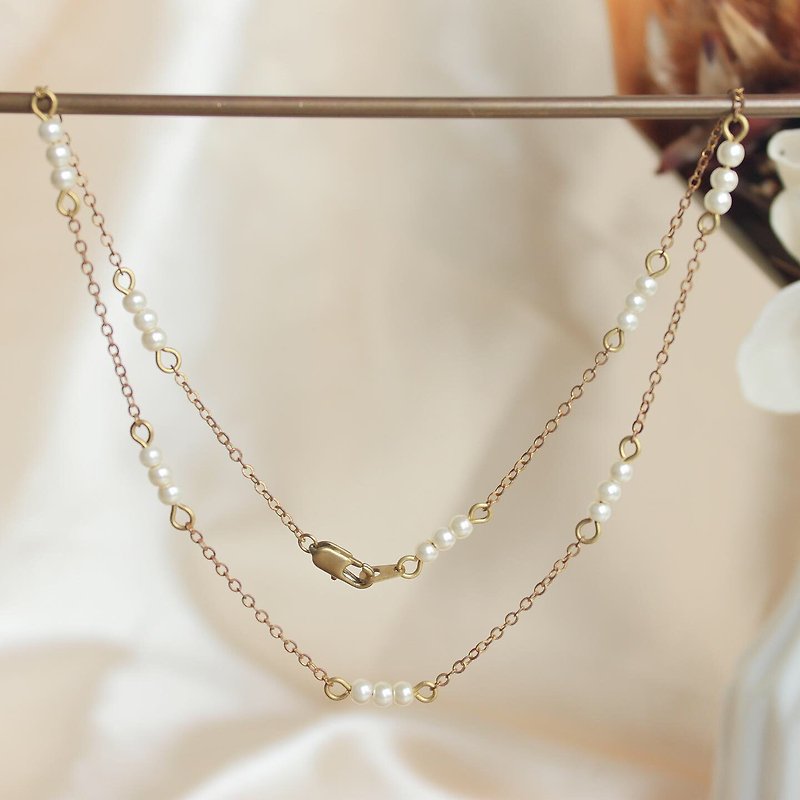 小姊姊的珍珠鎖骨鍊 珍珠項鍊 黃銅 - 鎖骨鍊 - 銅/黃銅 金色