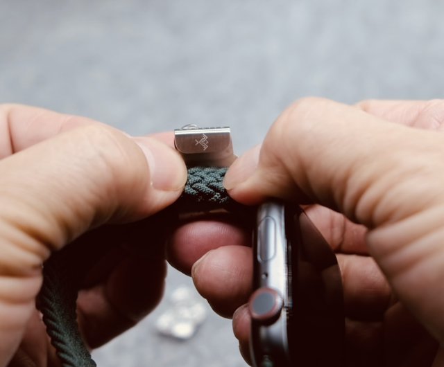 ファッションアクセサリー] SOULITE Apple Watch ストラップクリップ