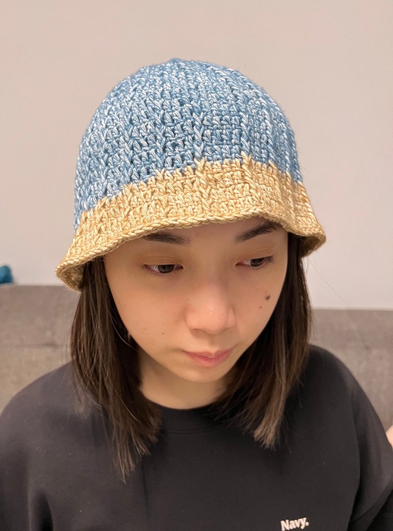 手鉤編織棉線帽 遮陽款 水洗色系丹寧藍 - 帽子 - 棉．麻 藍色