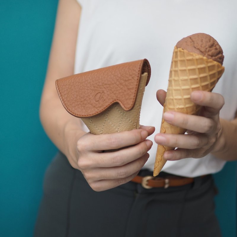 Soft-serve (Caramel) : Mini coin purse, brown purse - 長短皮夾/錢包 - 真皮 咖啡色