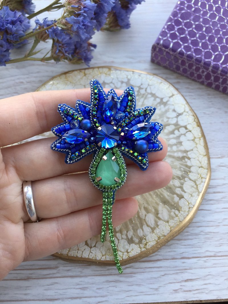 Cornflower jewelry brooch - Brooches - Glass Blue