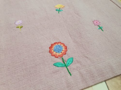 手刺繍セット トップス + パンツ 綿 うさぎ 花 ハート - ショップ