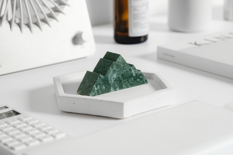 [Recommended Christmas gift for petty bourgeoisie] Marble diffuser Stone storage tray (Taiwanese Stone) - Fragrances - Stone Green