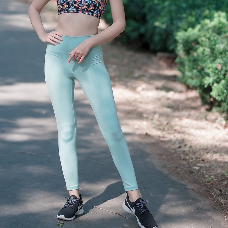 MIRACLE 墨瑞格│ Yoga pants Green River - Women's Sportswear Bottoms - Polyester 