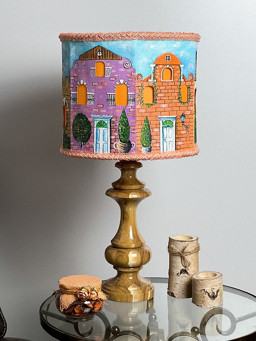 Delight Victorian table lamp painting on the fabric with acrylic paints