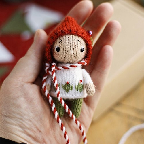 Cute Knit Toy Knitting doll pattern. DIY gnome toy. Amigurumi tutorial.