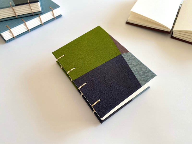 Coptic binding notebook A7 / Leather - สมุดบันทึก/สมุดปฏิทิน - หนังแท้ 