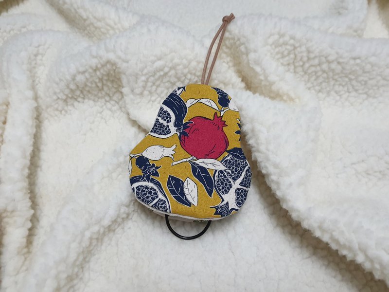 石榴 梨型鑰匙包【K211204】 - 鑰匙圈/鑰匙包 - 棉．麻 多色