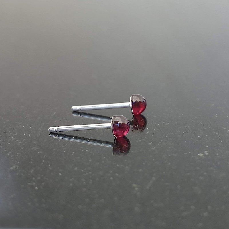 石榴石 銀耳針/銀耳環/天然石  - 耳環/耳夾 - 半寶石 紅色