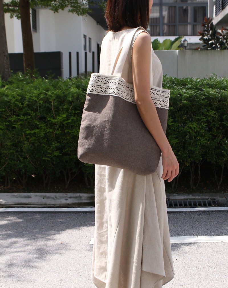 SUZZEN Classic Lace Handbag / Handmade / EB-637 - กระเป๋าถือ - ผ้าฝ้าย/ผ้าลินิน 