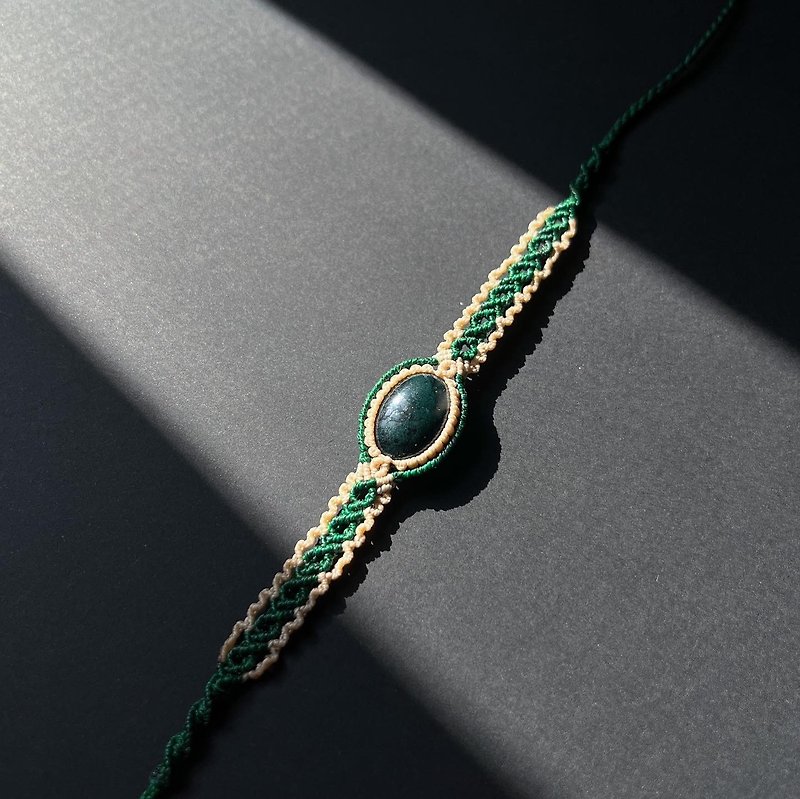 [Spot] Aquatic Agate Totem Braided Bracelet - Bracelets - Crystal Green