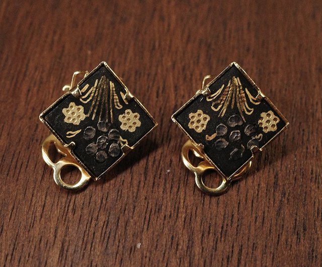 格安，大得価 EF792 時代物 錫嵌銅花卉紋合子・古錫銅象嵌