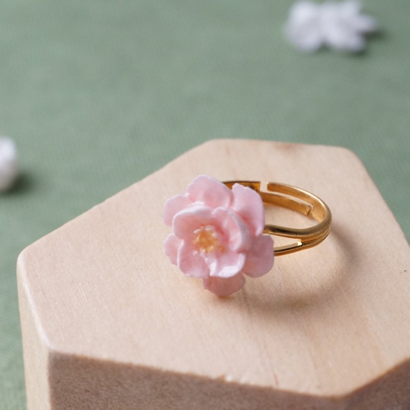 Camellia Ring =Flower Piping= Customizable - แหวนทั่วไป - ดินเหนียว สึชมพู