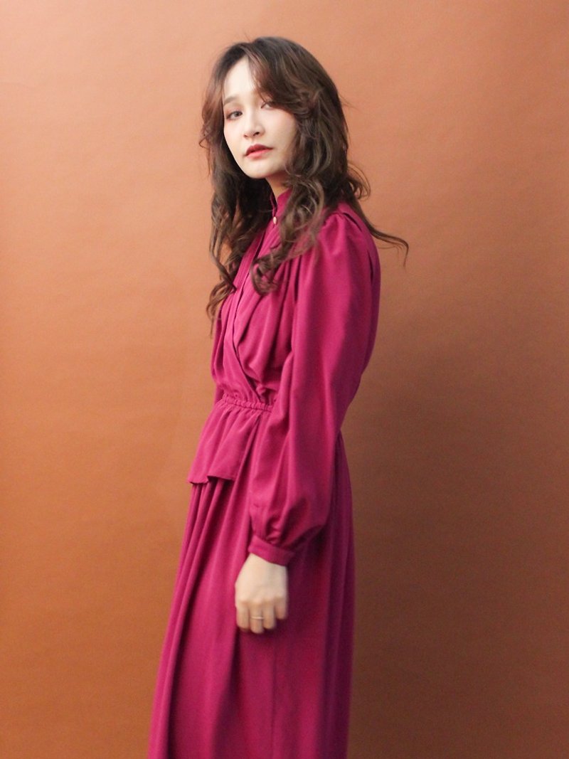Vintage Autumn and Winter Japanese System Beauty Special Cut Purple Red Long Sleeve Vintage Dress Vintage Dress - ชุดเดรส - เส้นใยสังเคราะห์ สีม่วง