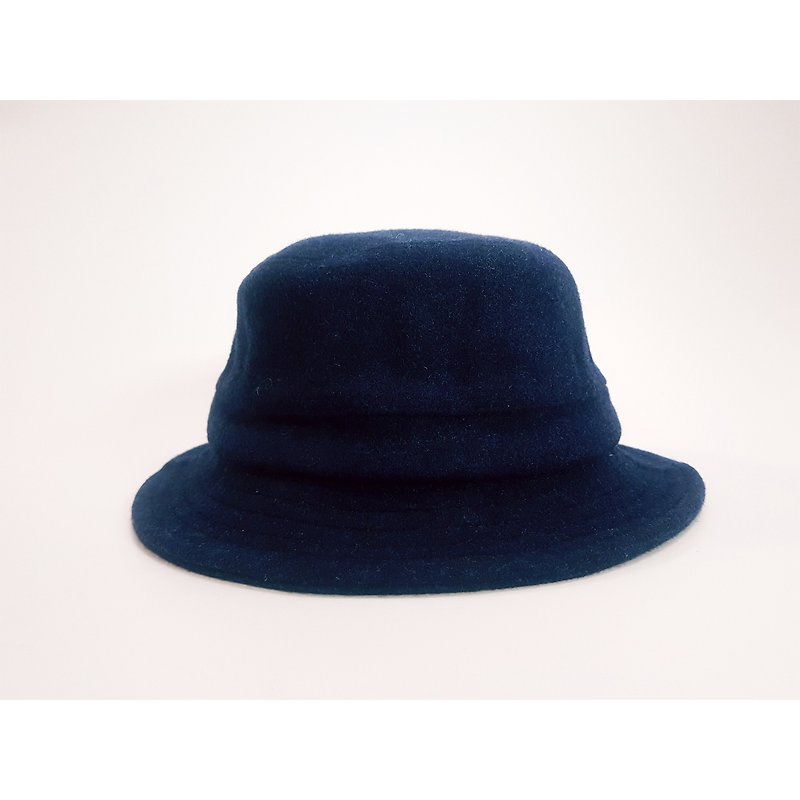 British disc gentleman hat-reckless blue (stiff and stylish) #限#秋冬#礼#保暖#厚毛 - หมวก - ขนแกะ สีน้ำเงิน