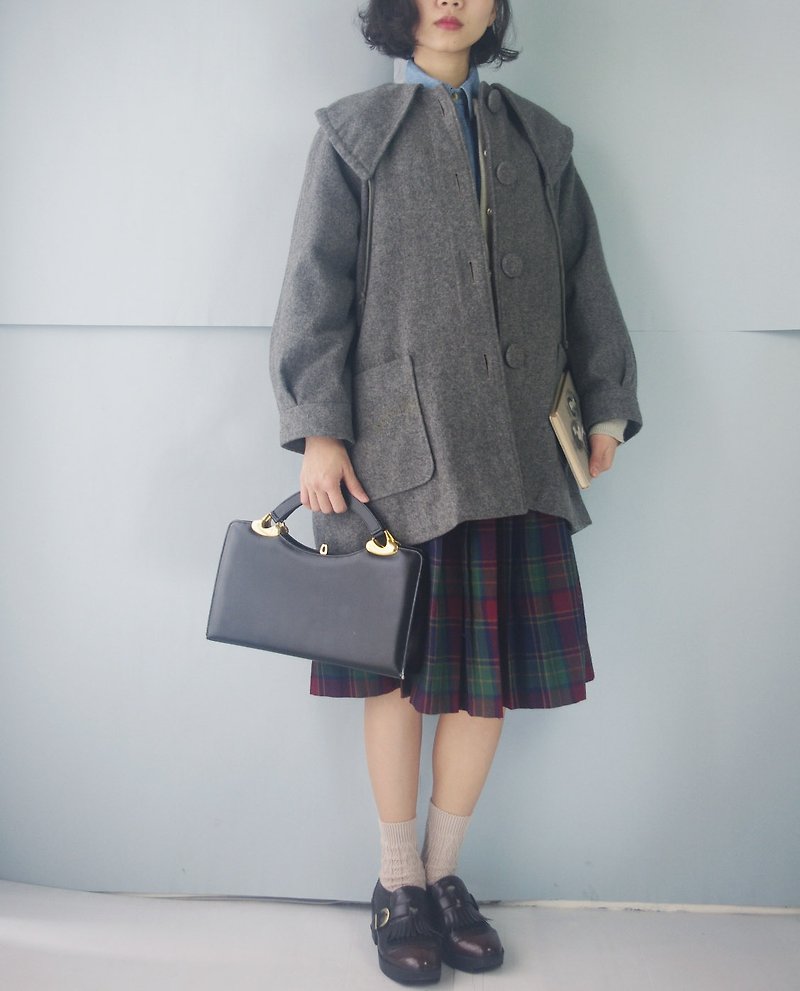 Treasure hunt vintage - Vintage dark gray water collar collar Peng buckle wool buckle coat - Women's Casual & Functional Jackets - Wool Gray