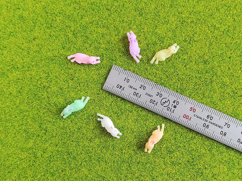 Rabbit miniature　(6 pieces 1 set) - 玩偶/公仔 - 塑膠 多色