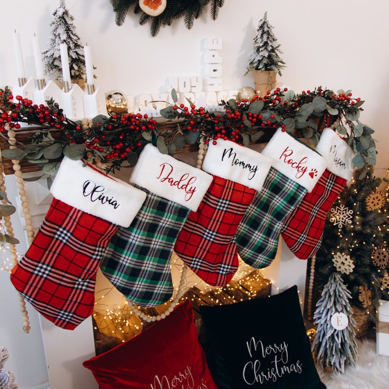 Personalized Christmas Stockings Plaid Stockings Embroidered Name Christmas - อื่นๆ - ลินิน 