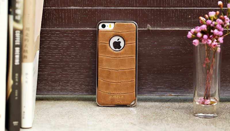 iPhone 5 / 5S /SE 半套系列皮革保護套-  鱷魚紋咖啡色 - 手機殼/手機套 - 真皮 透明