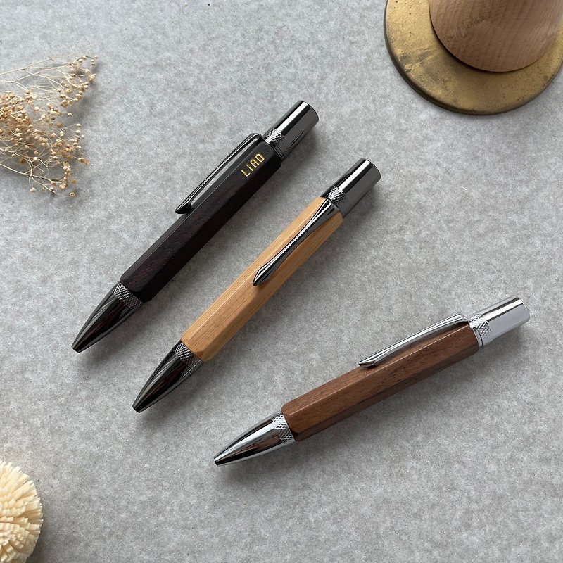 [Quick Customization] Rotation-Log Hexagonal Ball Pen (Black) Free Engraving - Ballpoint & Gel Pens - Wood Brown